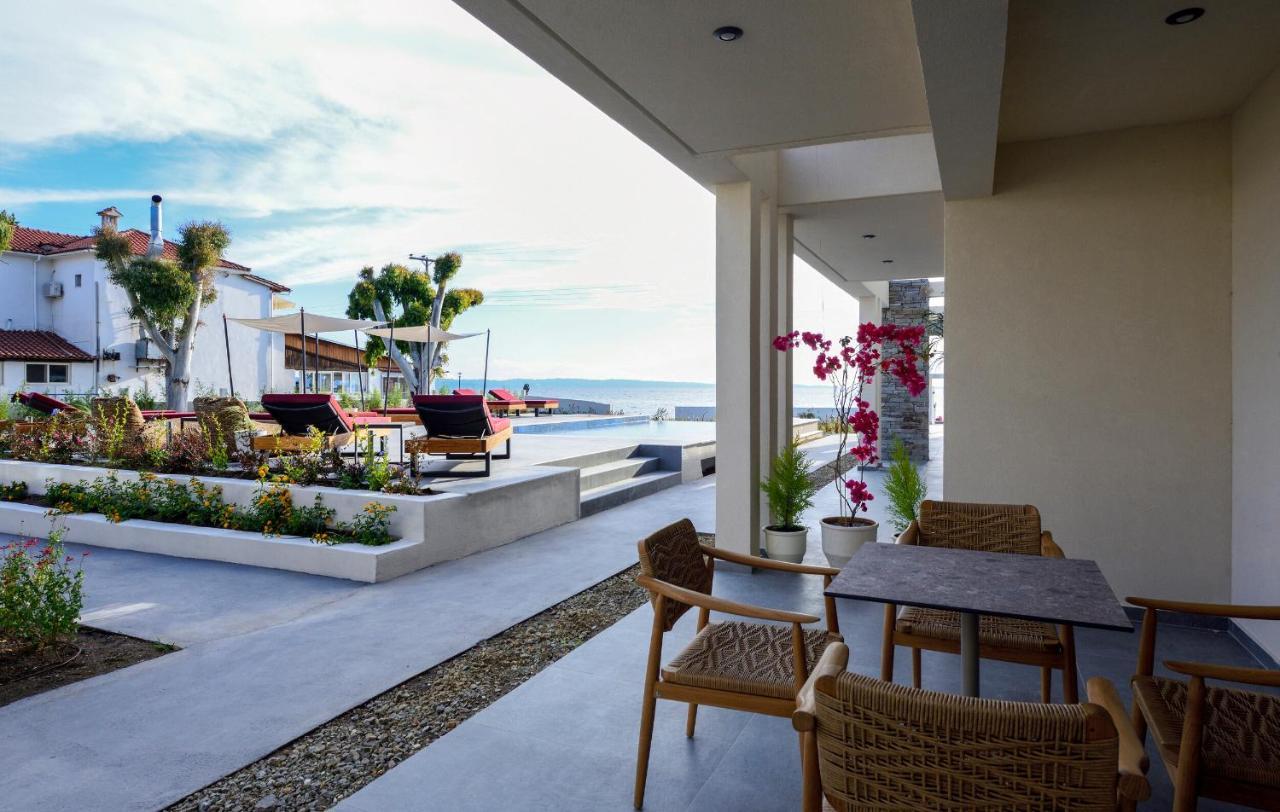 Amyntas Seafront Hotel Neos Marmaras Exterior photo